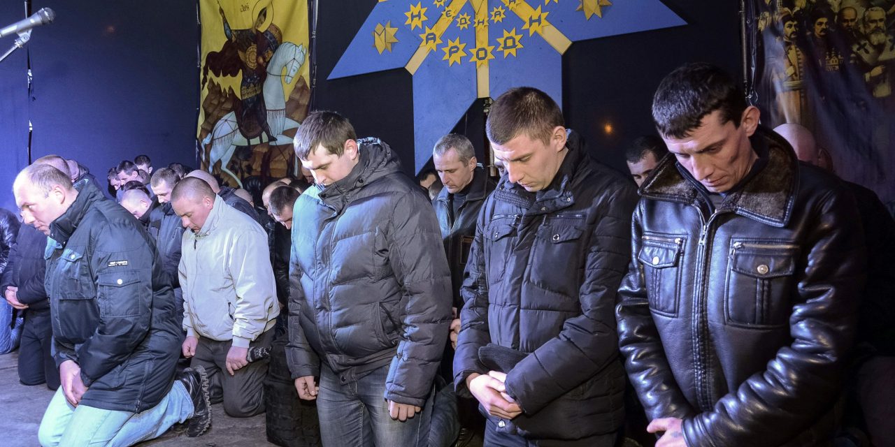 Riot Police Get On Their Knees To Beg For Forgiveness For Taking Part In Ukraine Crackdown