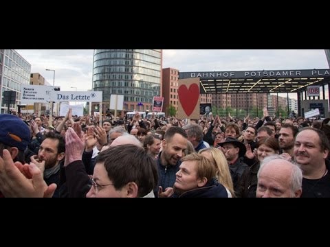 EXCLUSIVE: New Mass Movement in Berlin to End U.S Federal Reserve!