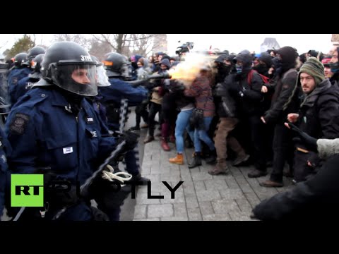 Canada cops unleash tear gas at close range on anti-austerity protesters in Quebec
