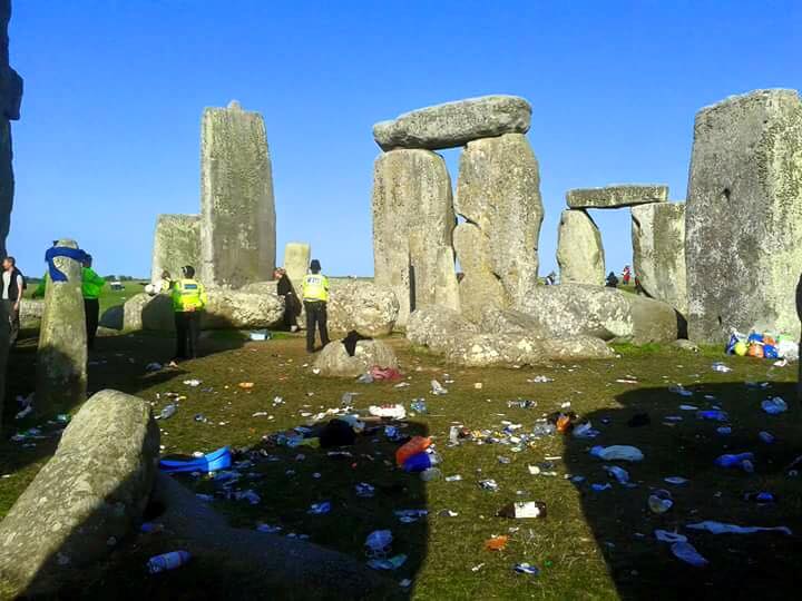 This is what Stonehenge looked like after 23,000 hippies, new-agers and self-styled Druids gathered for the 2015 Summer Solstice