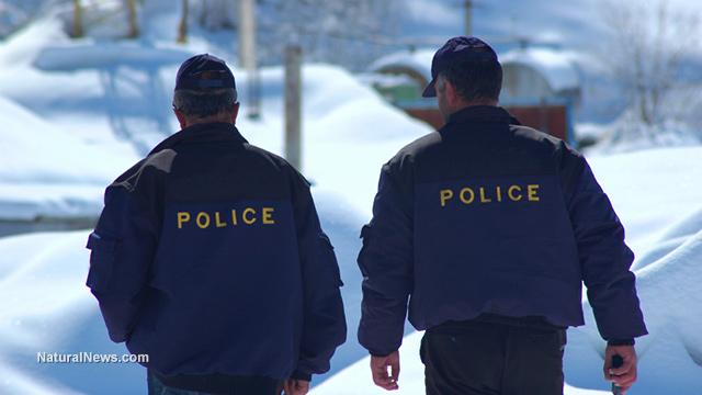 NJ cops bust teenagers shoveling snow without a permit