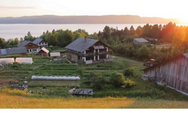 The Eco-village of « La Baie » From Straw to Resilience