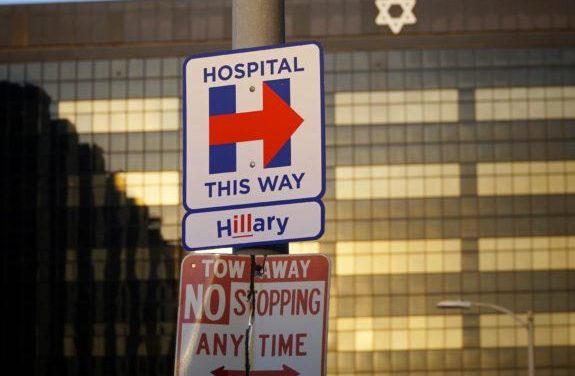 Street Artist Hilariously Welcomes “Sick” Hillary Clinton to LA as She Arrives for Fundraisers