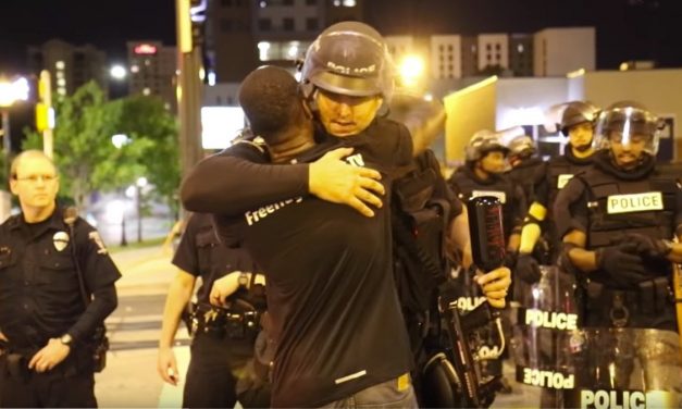 #FreeHugs Black Man Embraces Charlotte Police Exposes Hatred Of Black Lives Matter
