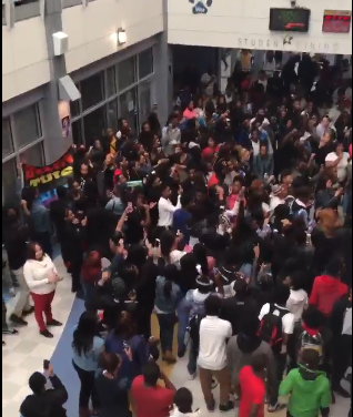 #BREAKING: Students At Wise High School MD Attempt Walk Out Locked Inside