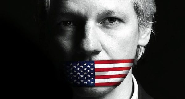 Ecuadorian Frontrunner Wants to Gag Assange From Exposing US Corruption
