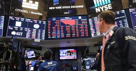 Market Massacre: Oil Crashes 30%, Dow Futures Fall 1,000 Points as VIX Explodes