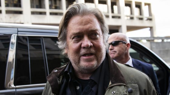 Steve Bannon Is Arrested And Charged With Fraud In 'We Build The Wall