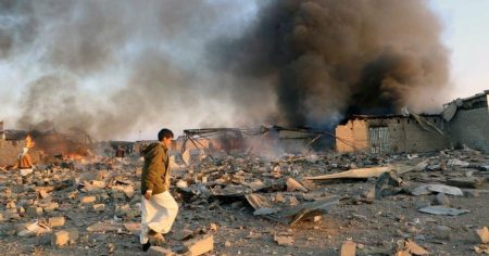 Yemen Under Longest Period of Saudi Heavy Bombing Seen Since 2018