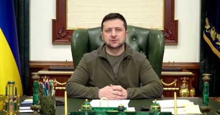 Zelensky Ready to “Find Compromise” on Crimea, Donbas Status as CIA Warns of “Ugly Next Few Weeks”