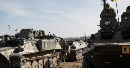 U.S. Will Work With Allies to Send Soviet-Made Tanks to Ukraine