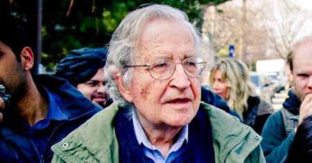 “Not A Justification But A Provocation”: Chomsky On Root Causes Of The Russia-Ukraine War