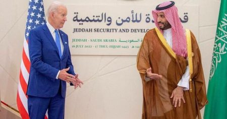 Biden, Saudis Accuse Each Other of Lying After Arab Summit Ends Without Major Oil Production Deal